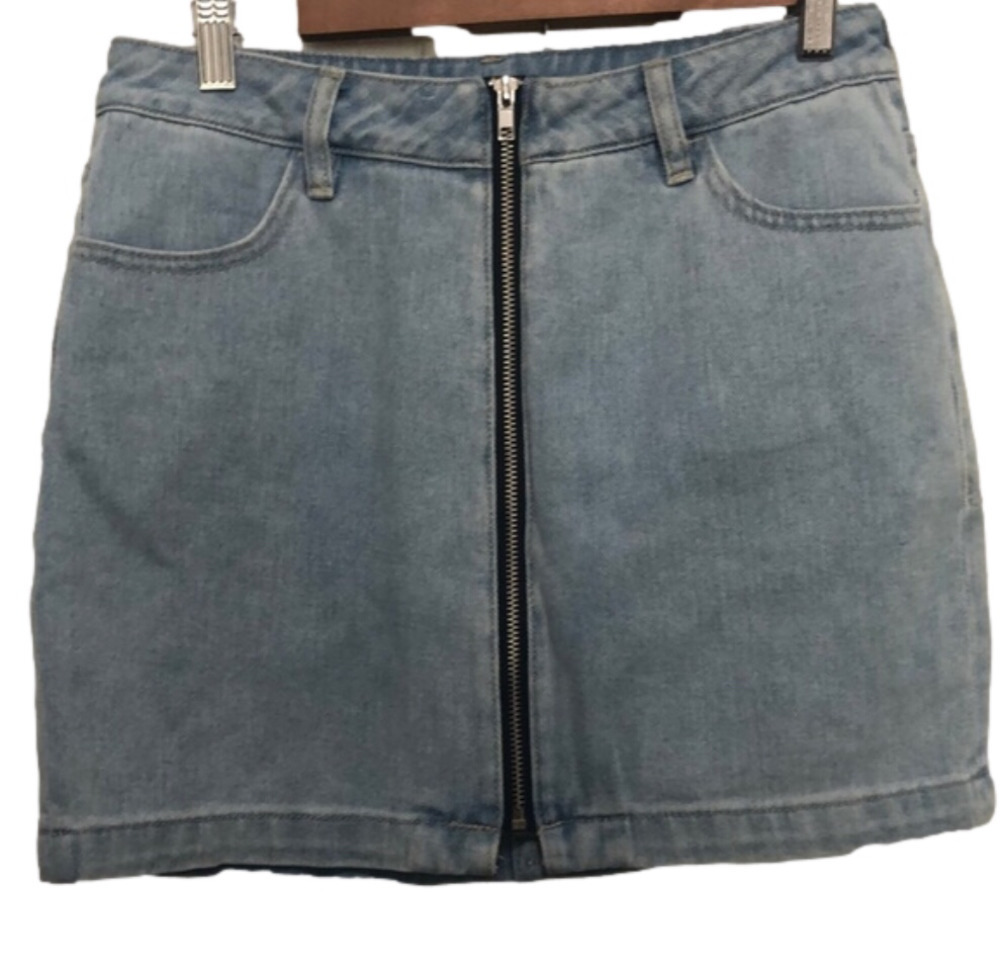 𝅺KENDALL & Kylie Women’s Denim Mini Skirt Zipper Front Size 25